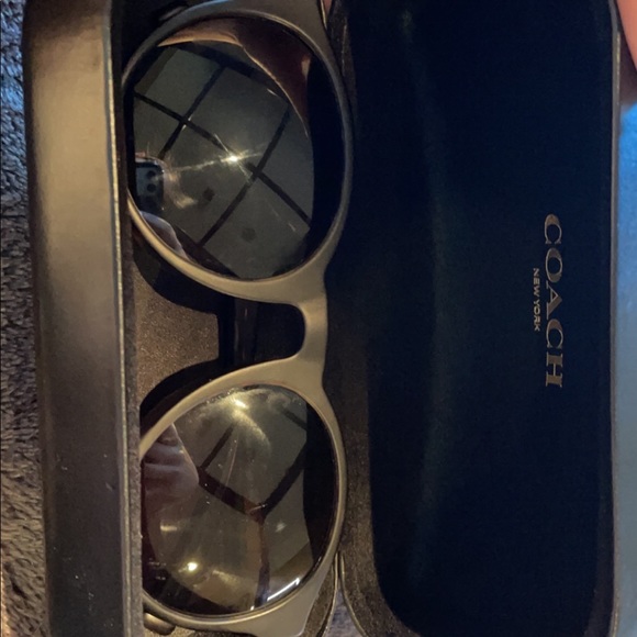 Coach Sunglasses - Picture 1 of 4